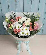 Букет цветов из:  Розы, Лизиантусы и Хризантемы в Субханкулово