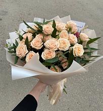 Букет Кремовые розы Латте в Субханкулово