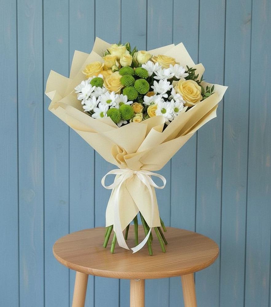 Букет цветов из: Хризантемы и Розы в Субханкулово