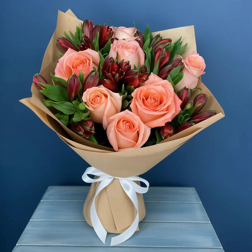 Букет цветов из: Розы и Альстромерии в Субханкулово