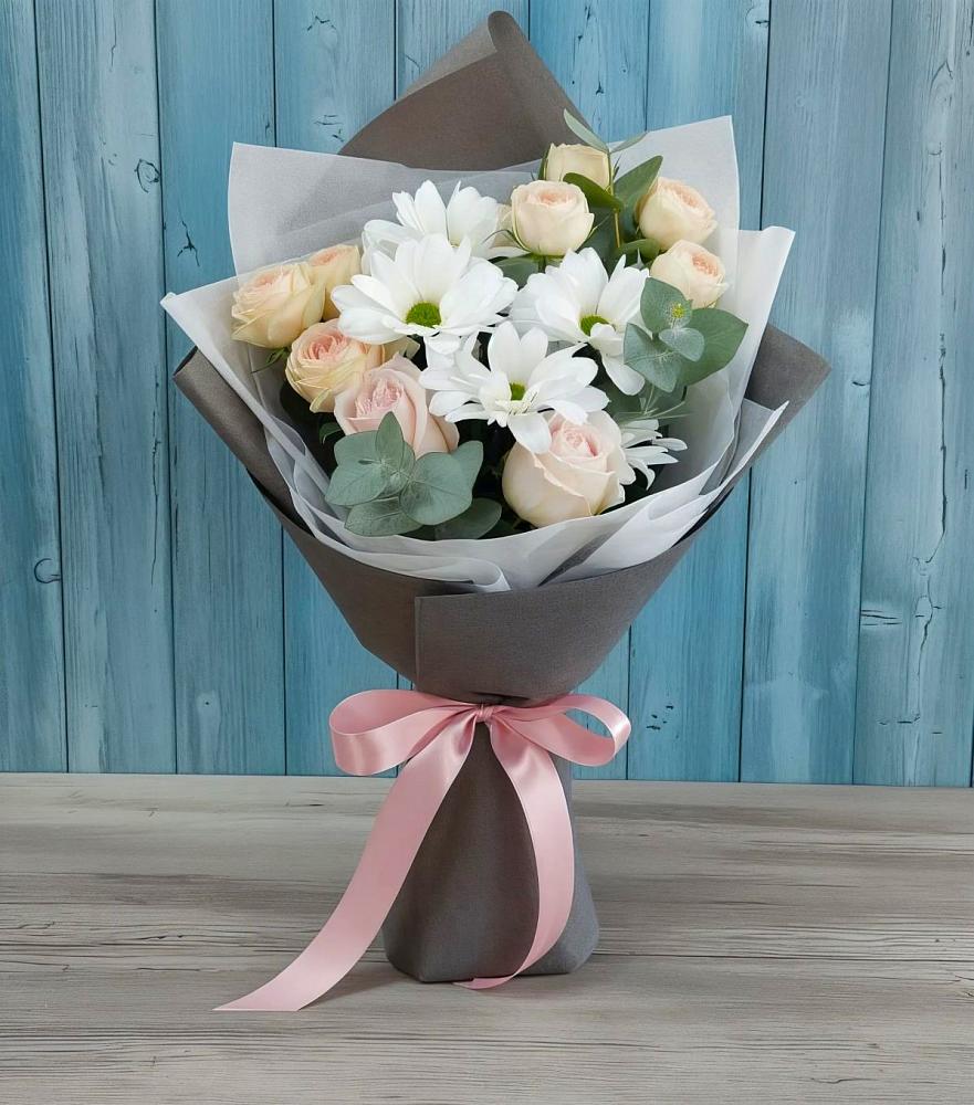 Букет цветов из: Хризантемы и Розы в Субханкулово