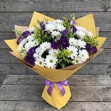 Букет цветов из:  Ирисы, Хризантемы и Ромашки в Субханкулово